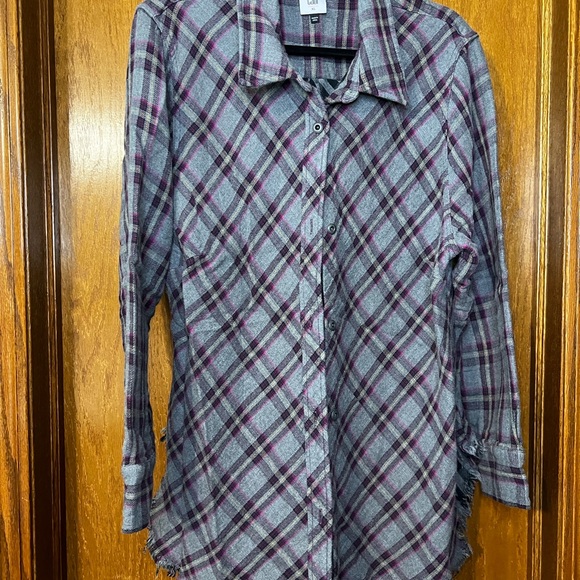 Cabi Highland Flannel, Style 3946, XL - Picture 2 of 6